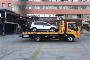 枣庄附近汽车拖车电话